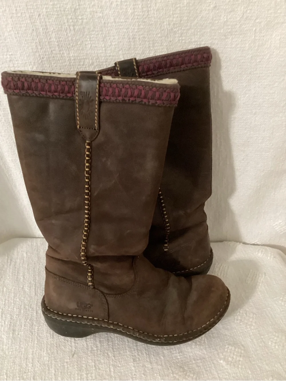 UGG SWELL TALL NUBUCK LEATHER SHEARLING LINED BOOTS - BROWN - SIZE 7